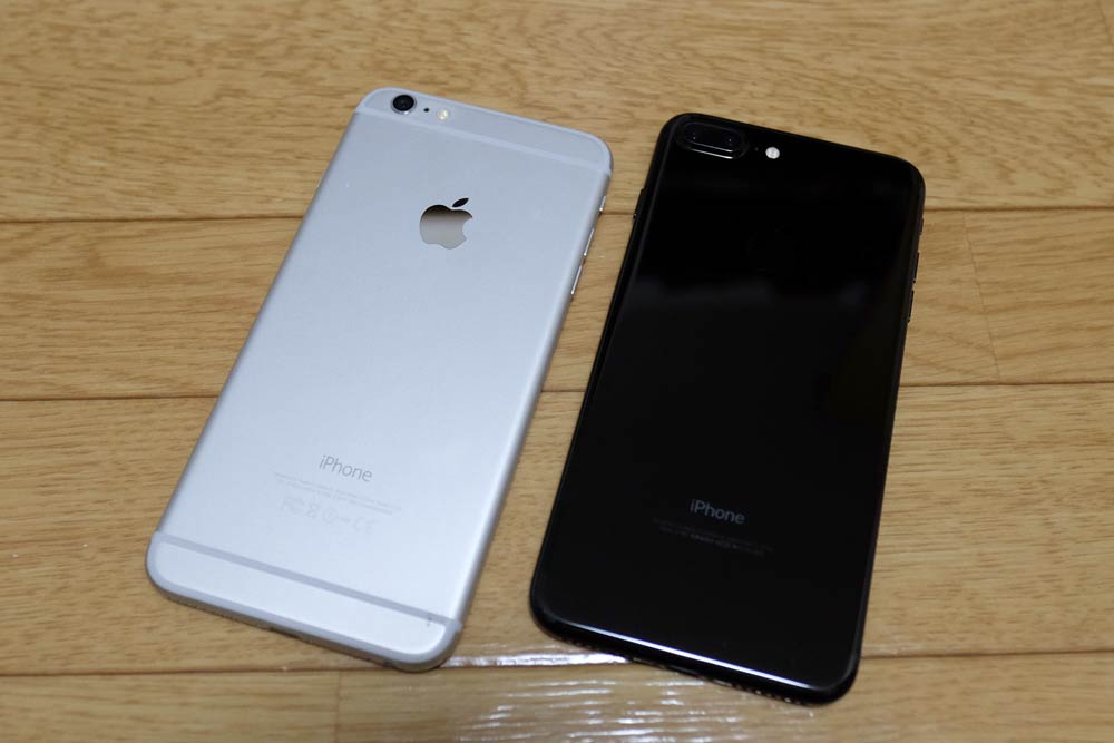 iPhone 6 PlusとiPhone 7 Plus 背面パネル比較