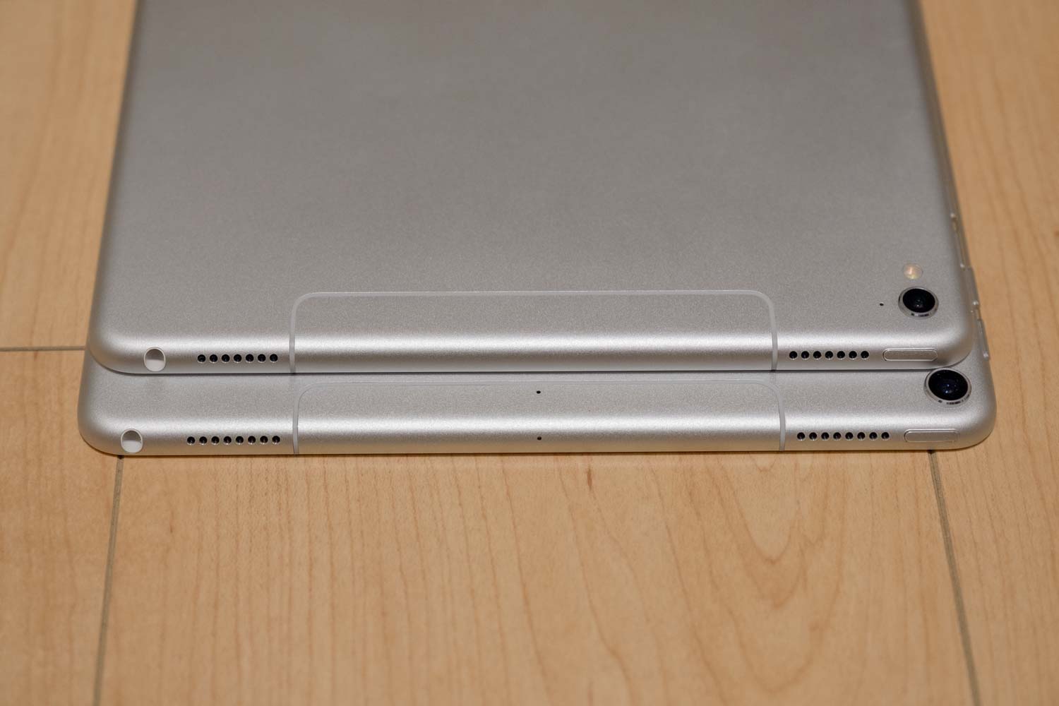 iPad Pro 10.5とiPad Pro 9.7 スピーカー比較1