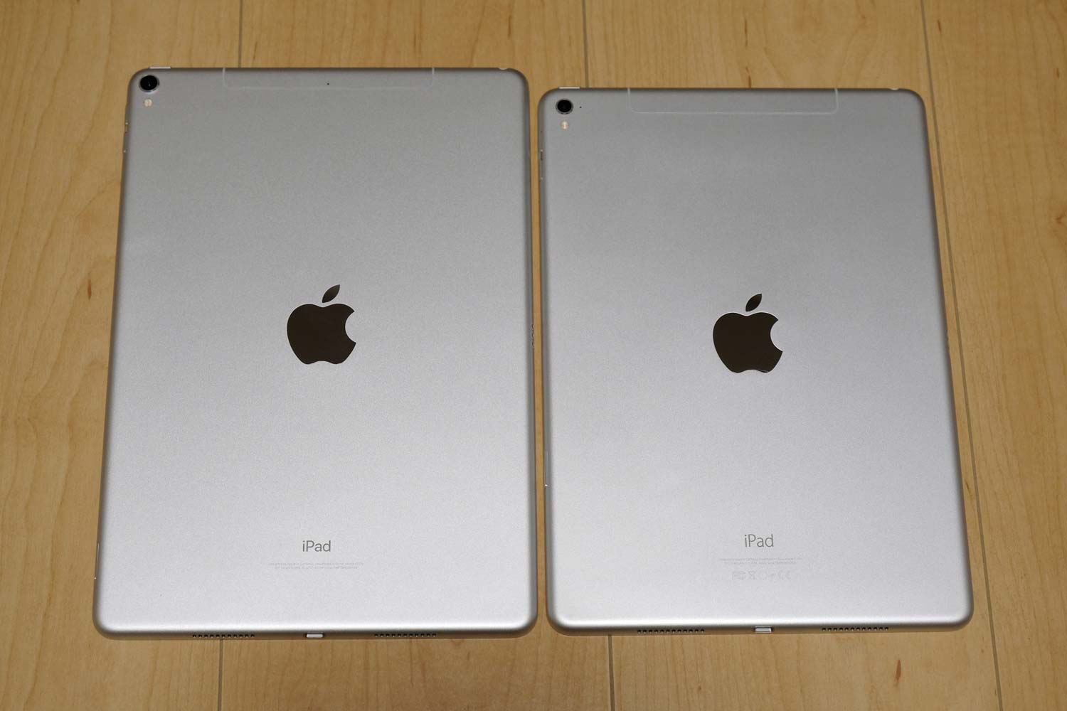 iPad Pro 10.5とiPad Pro 9.7 背面比較