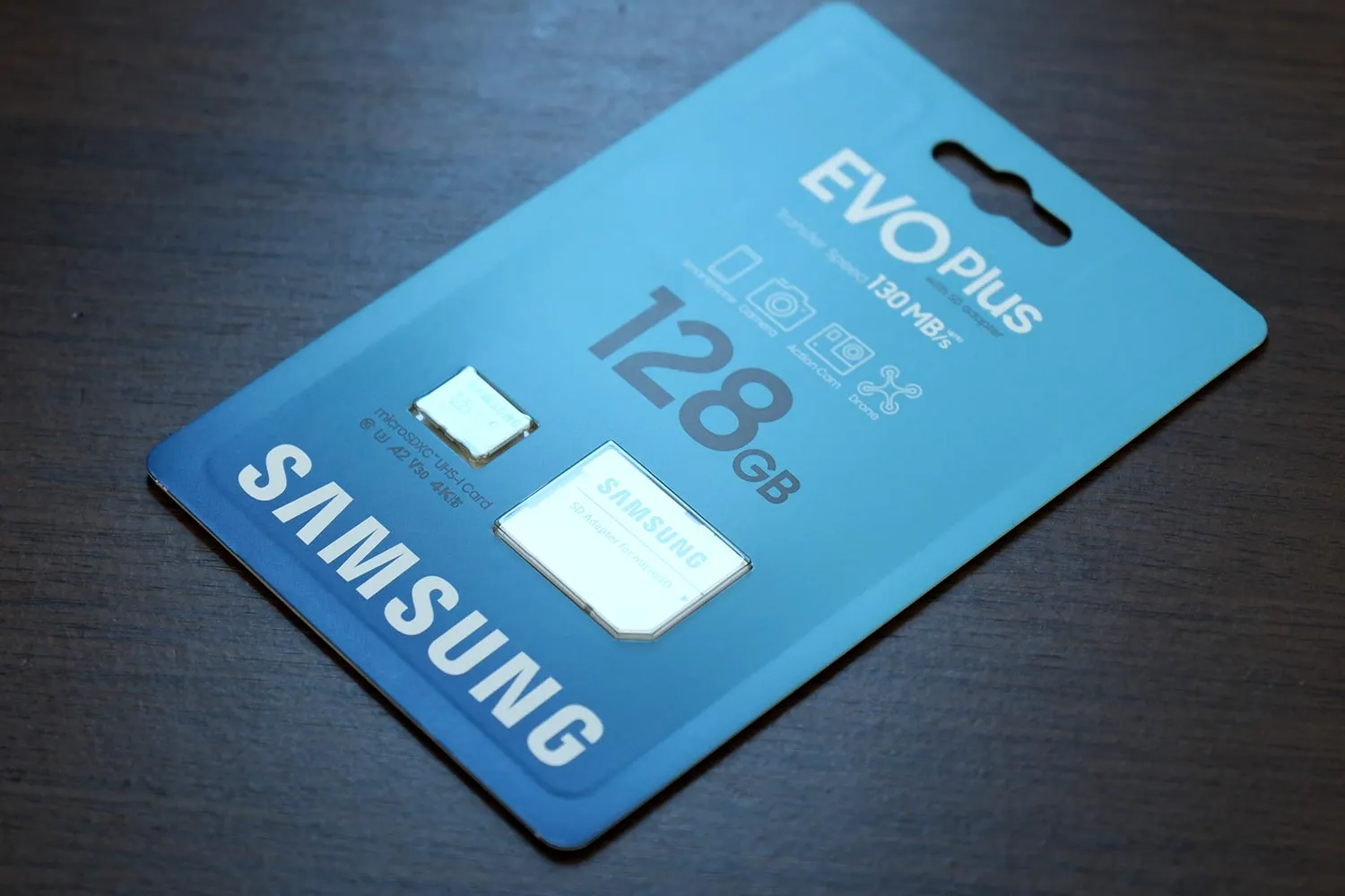 Samsung EVO Plus パッケージ