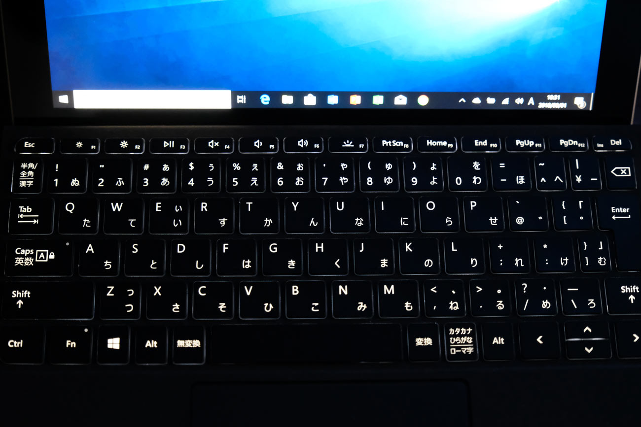 Surface Go キーボードバックライト
