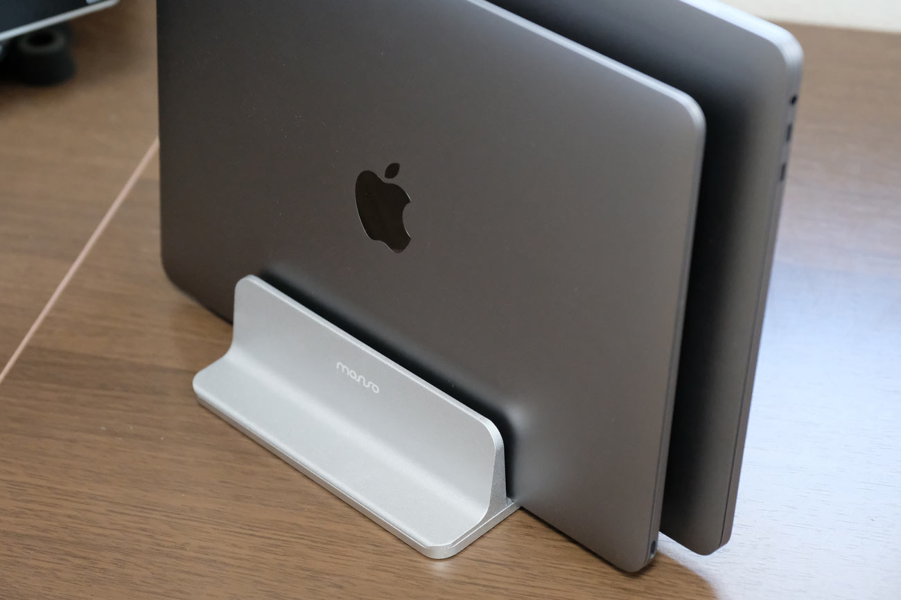 MacBook Pro 縦置きスタンド