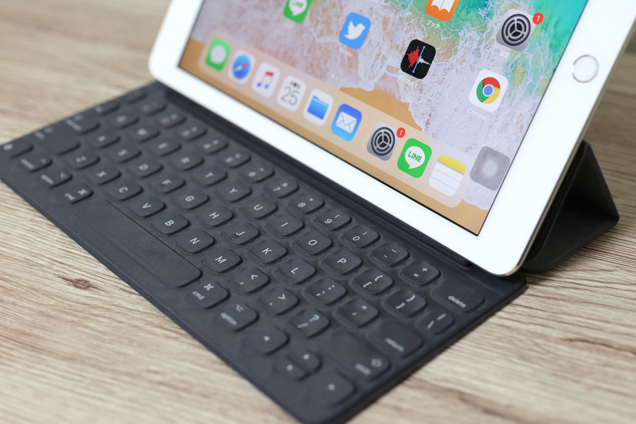 iPad Pro 9.7インチ スマートキーボード 