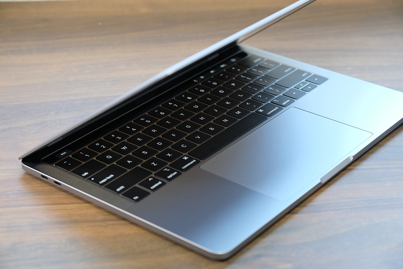 MacBook Pro 13インチ（2019）デザイン