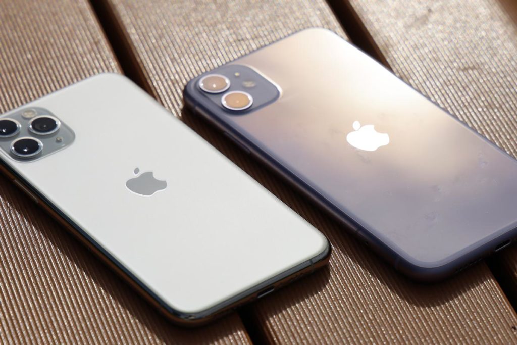 iPhone 11 ProとiPhone 11
