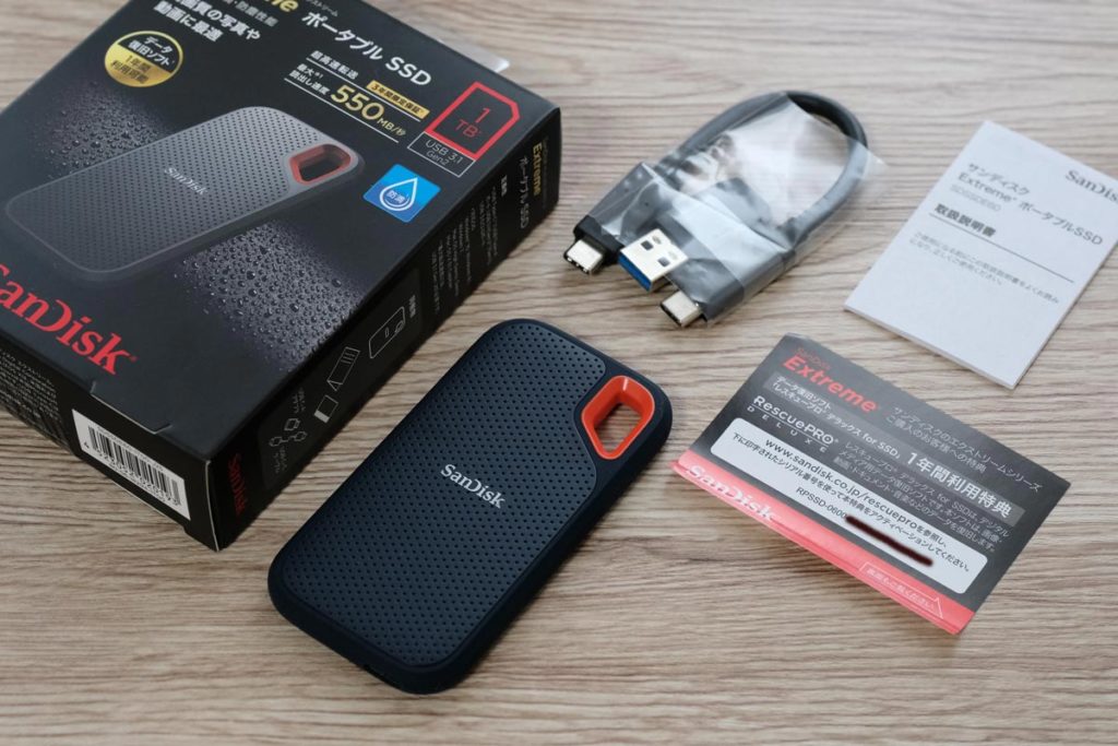 SanDisk Extreme Portable SSD E60 同梱品