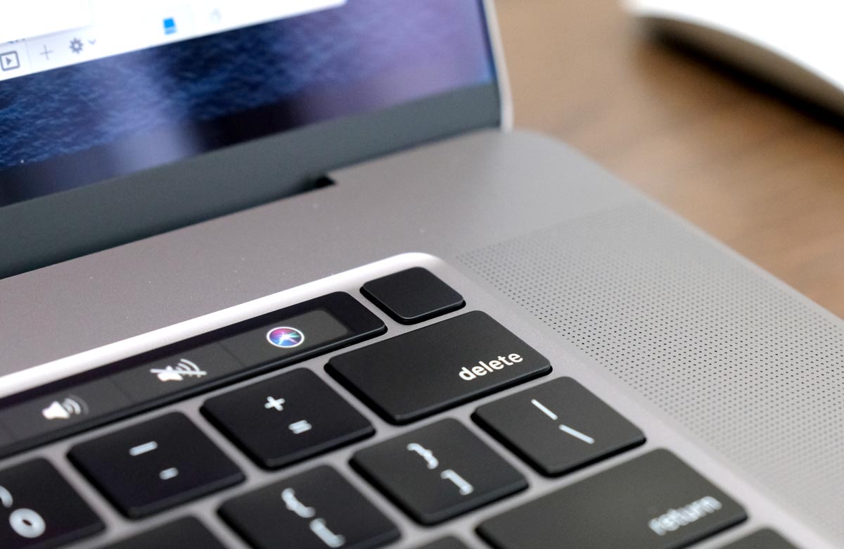 MacBook Proの指紋認証・Touch ID