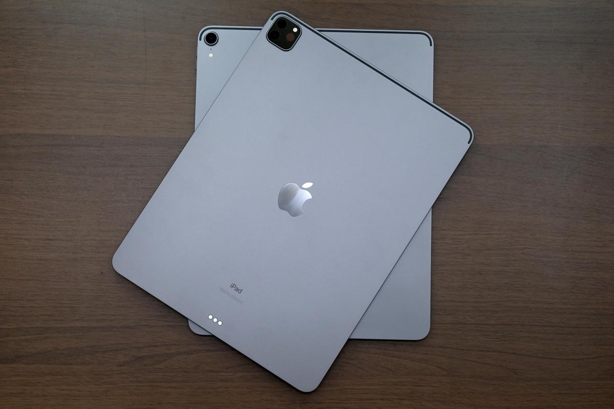 iPad Pro 12.9インチ（第4世代）と（第3世代）