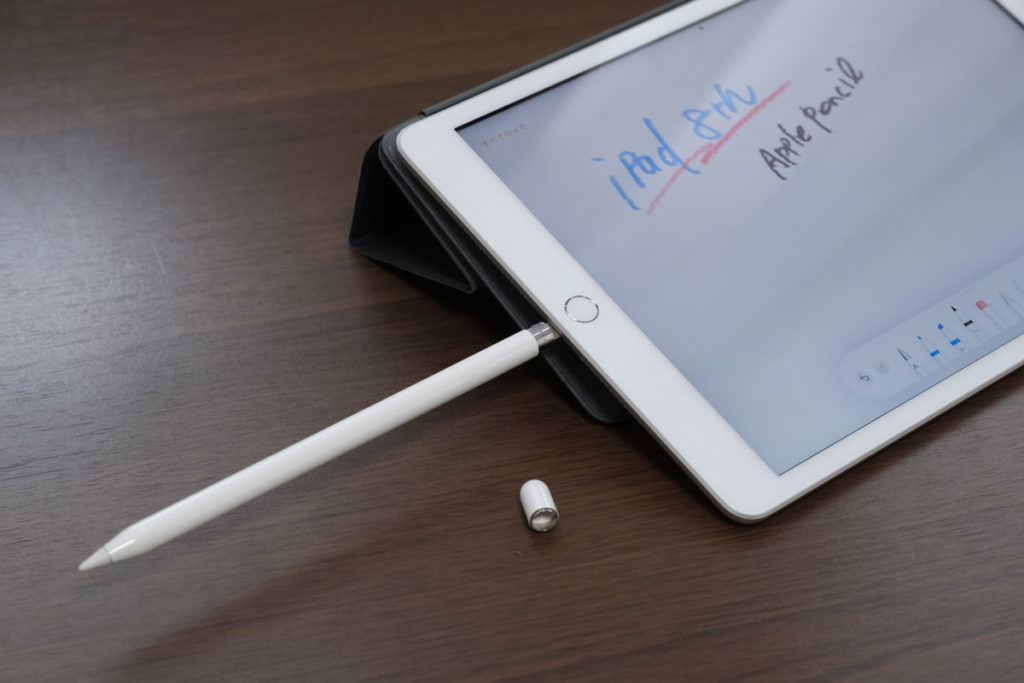 iPad（第8世代）とApple Pencil