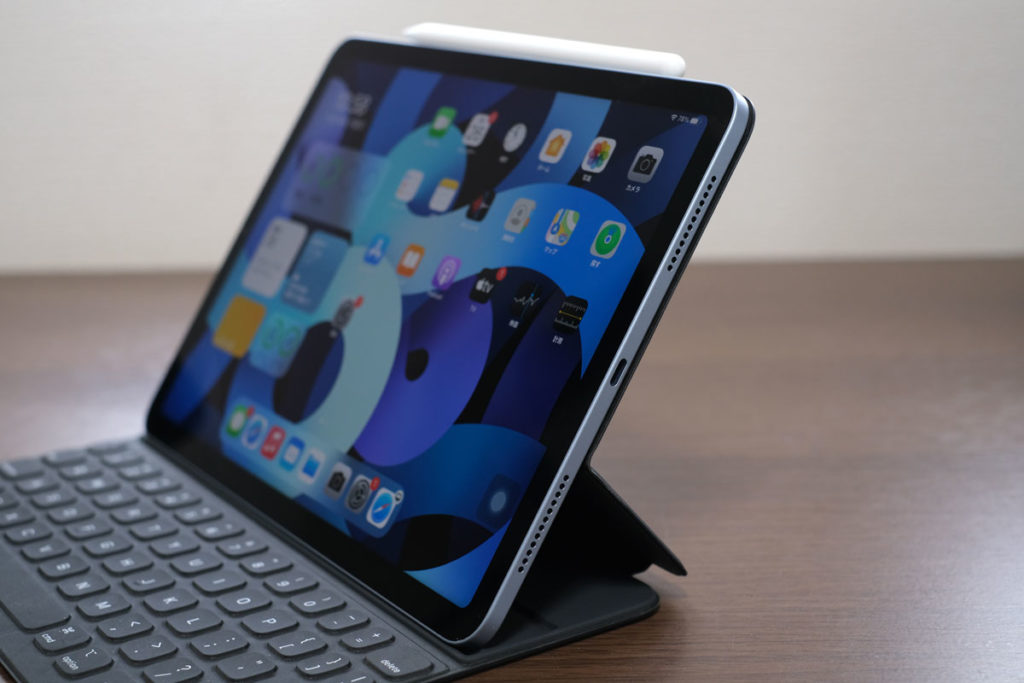 iPad Air 4とSmart Keyboard Folio