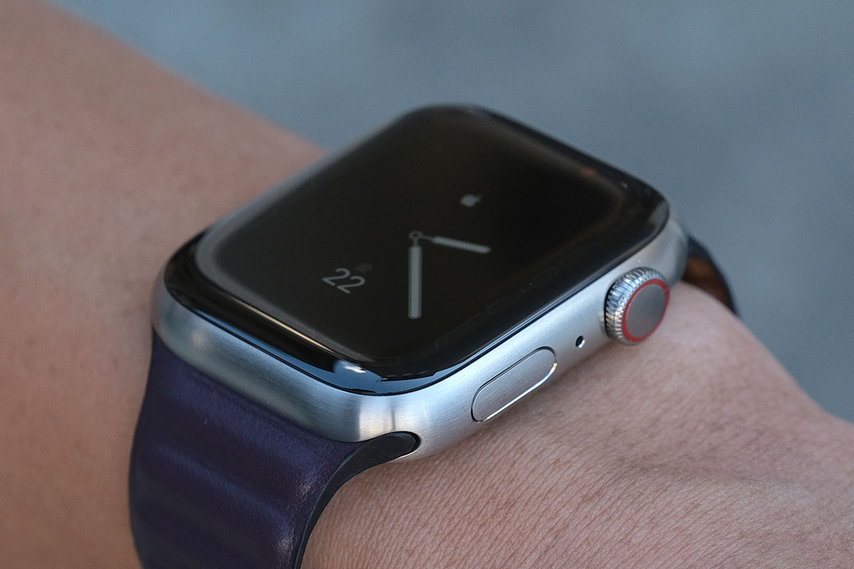 Apple Watch 7 Edition チタニウム