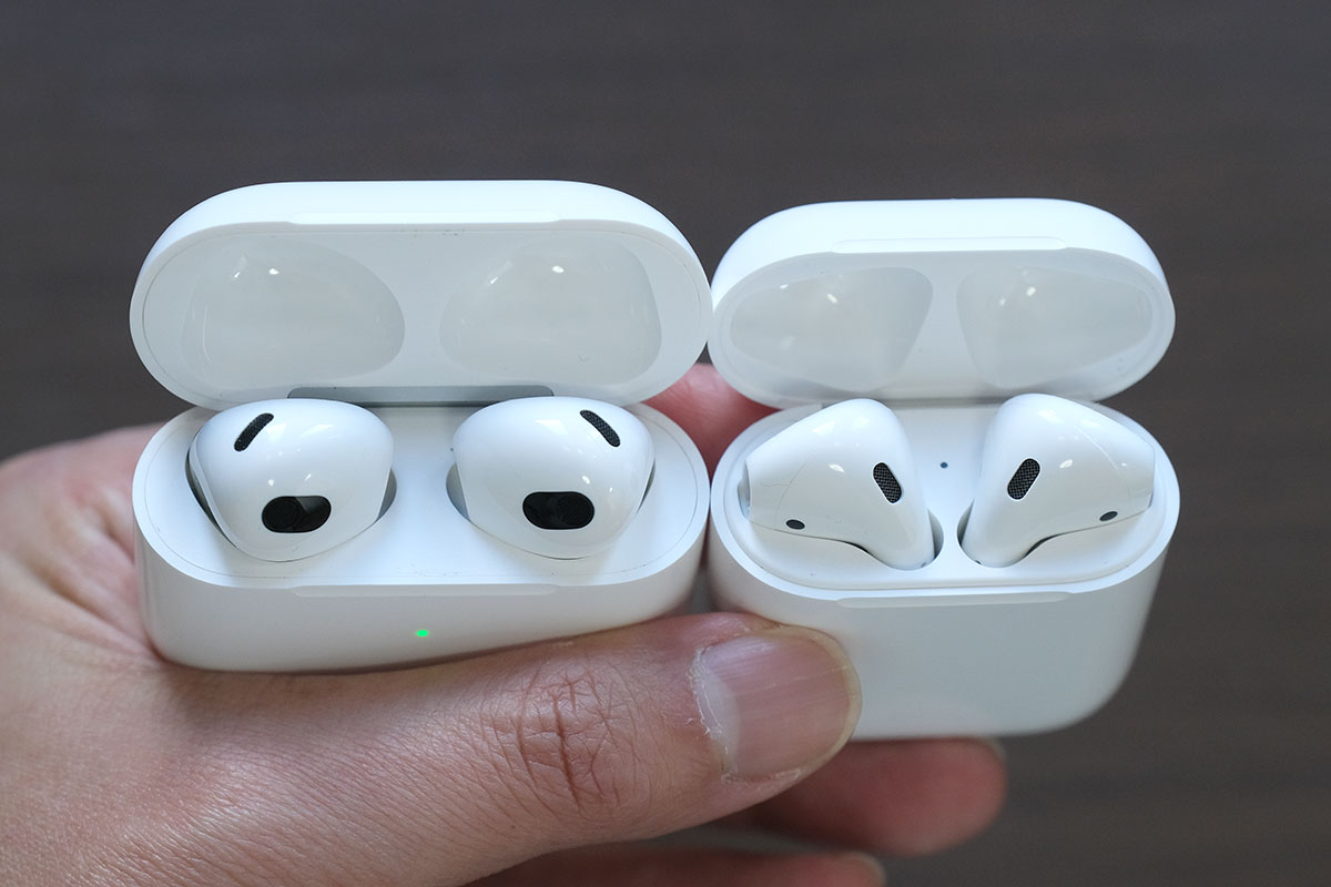 AirPods ProとAirPods（第2世代）の充電ケース