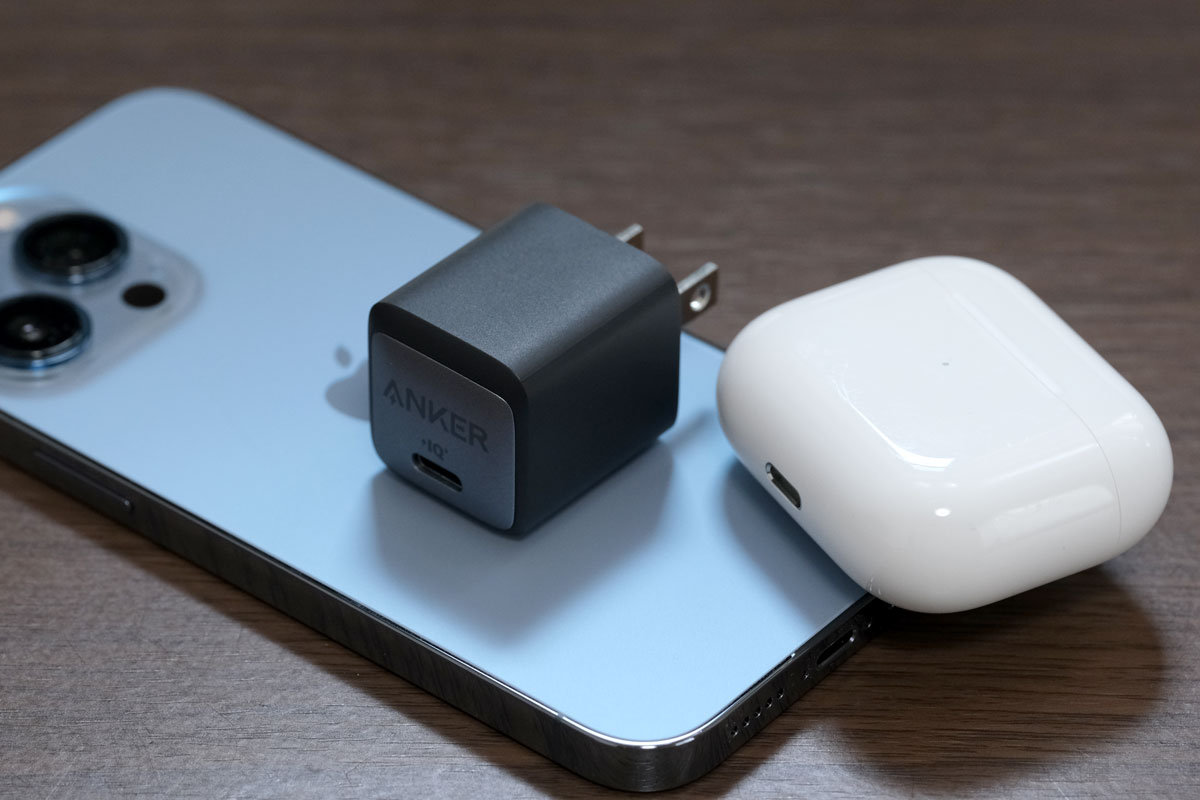 Anker 711 とAirPods 3の比較