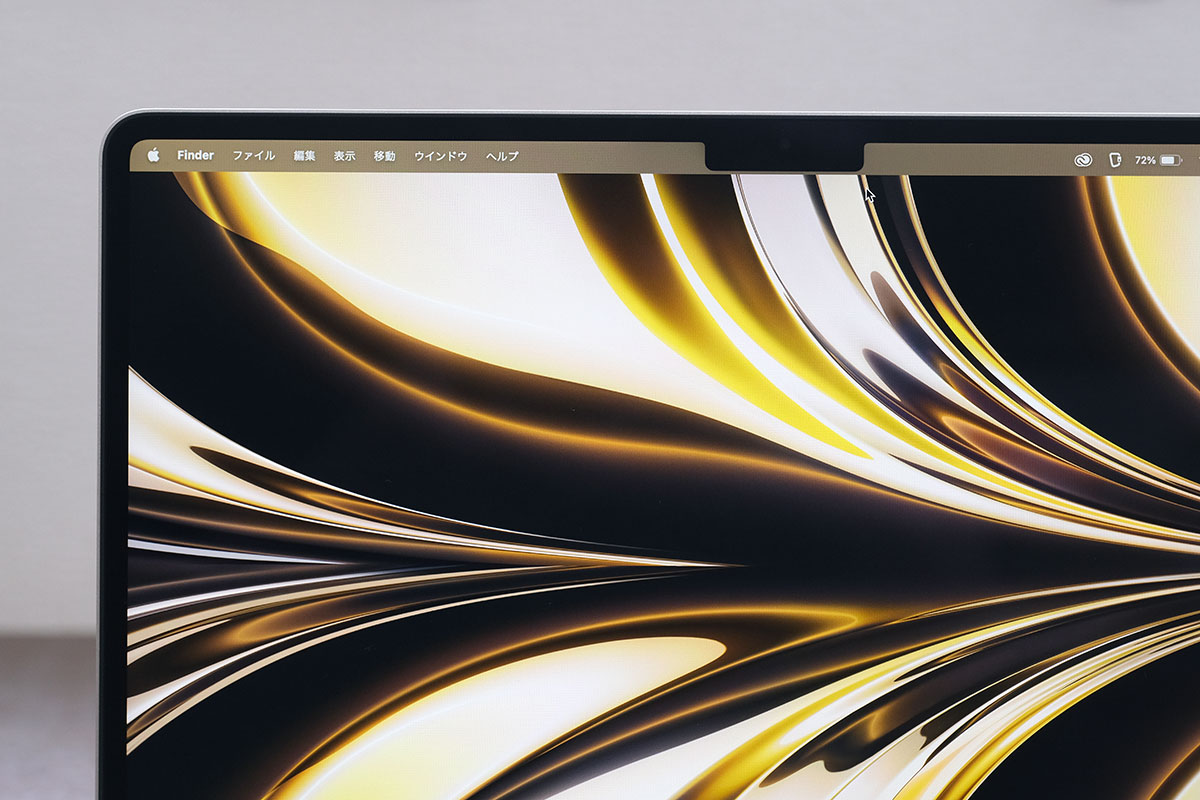 MacBook Air（M2）画面上部のノッチ