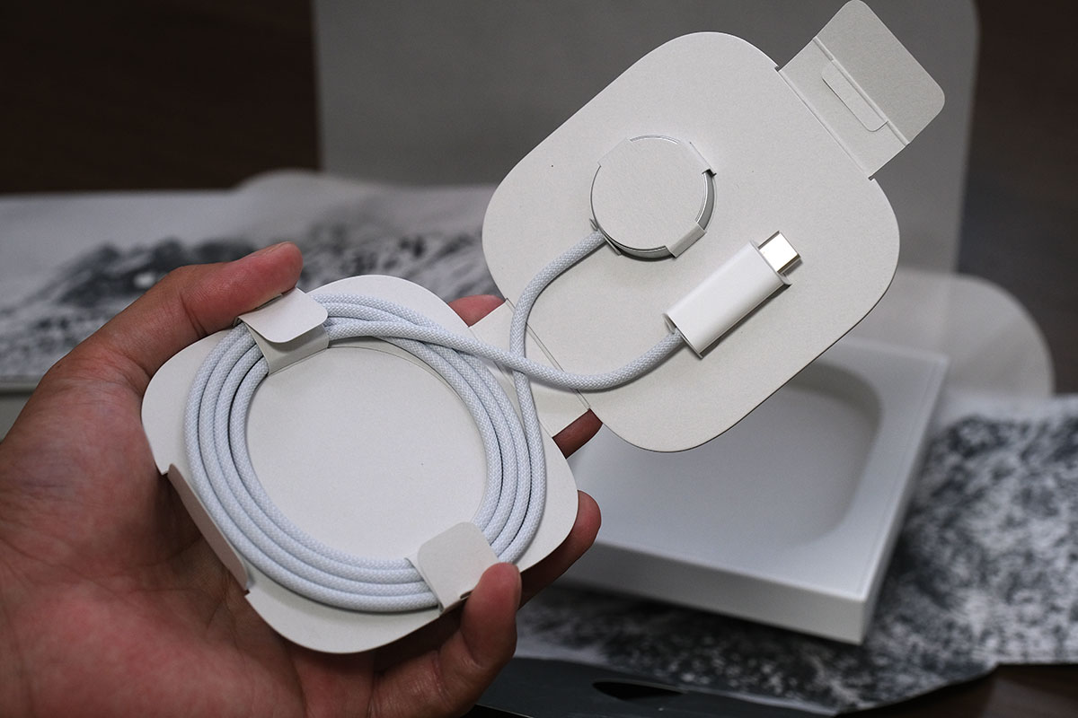Apple Watch Ultra 充電パッド