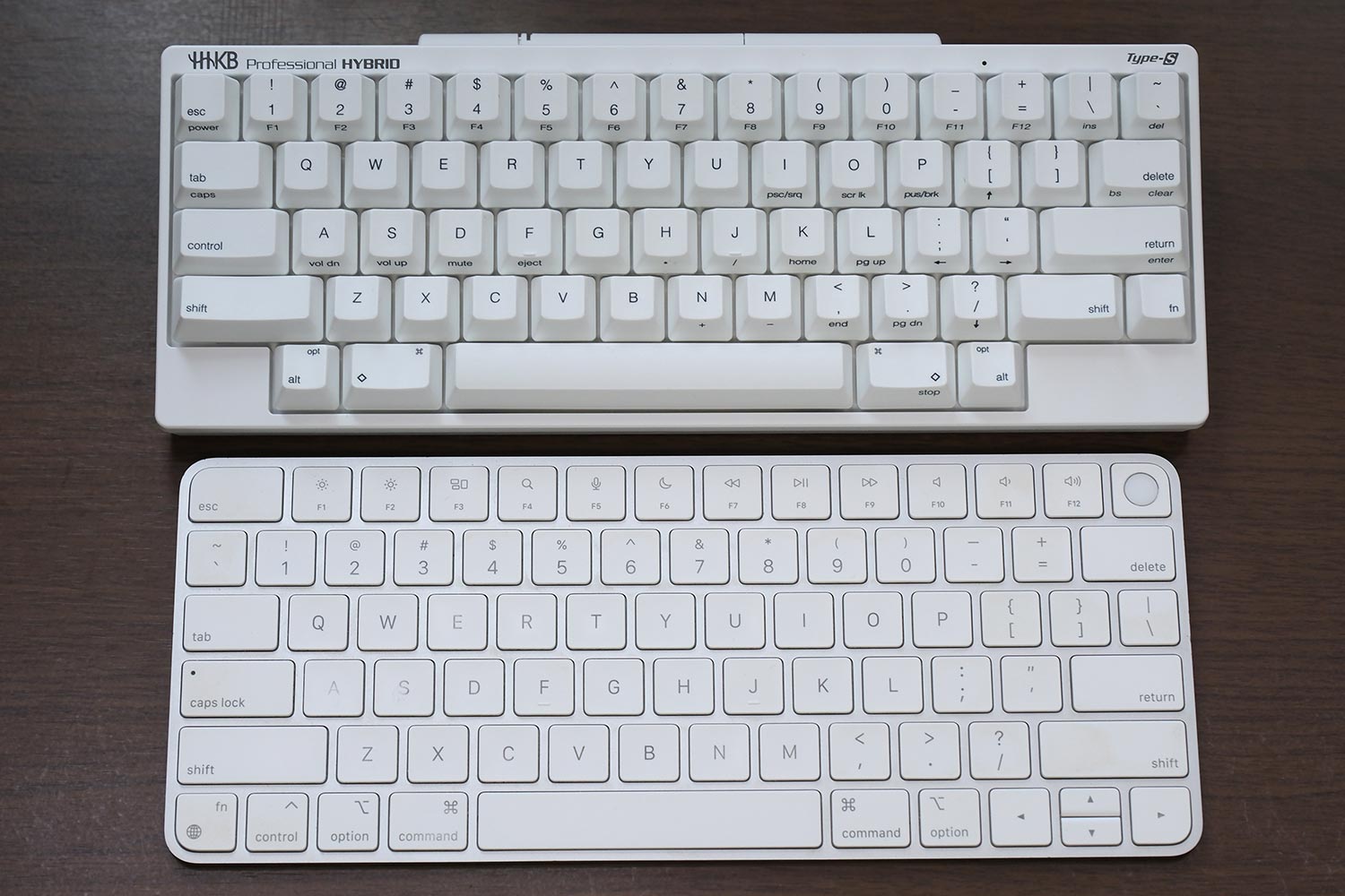 HHKB Professional HYBRID Type-SとMagic Keyboard