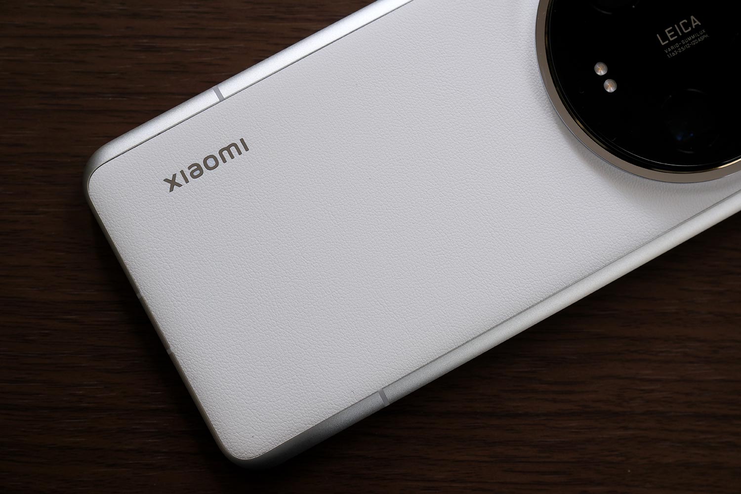 Xiaomi 14 Ultra ナノテックヴィーガンレザー